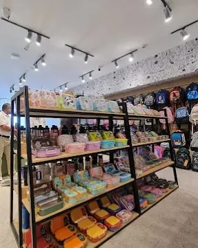School bags and stationery at My Bag Pack, Xin Mall Sargodha — photo 5 of 11